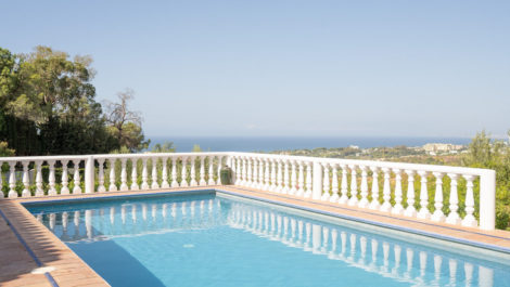 5 bedroom Villas for sale in El Rosario – R5338204