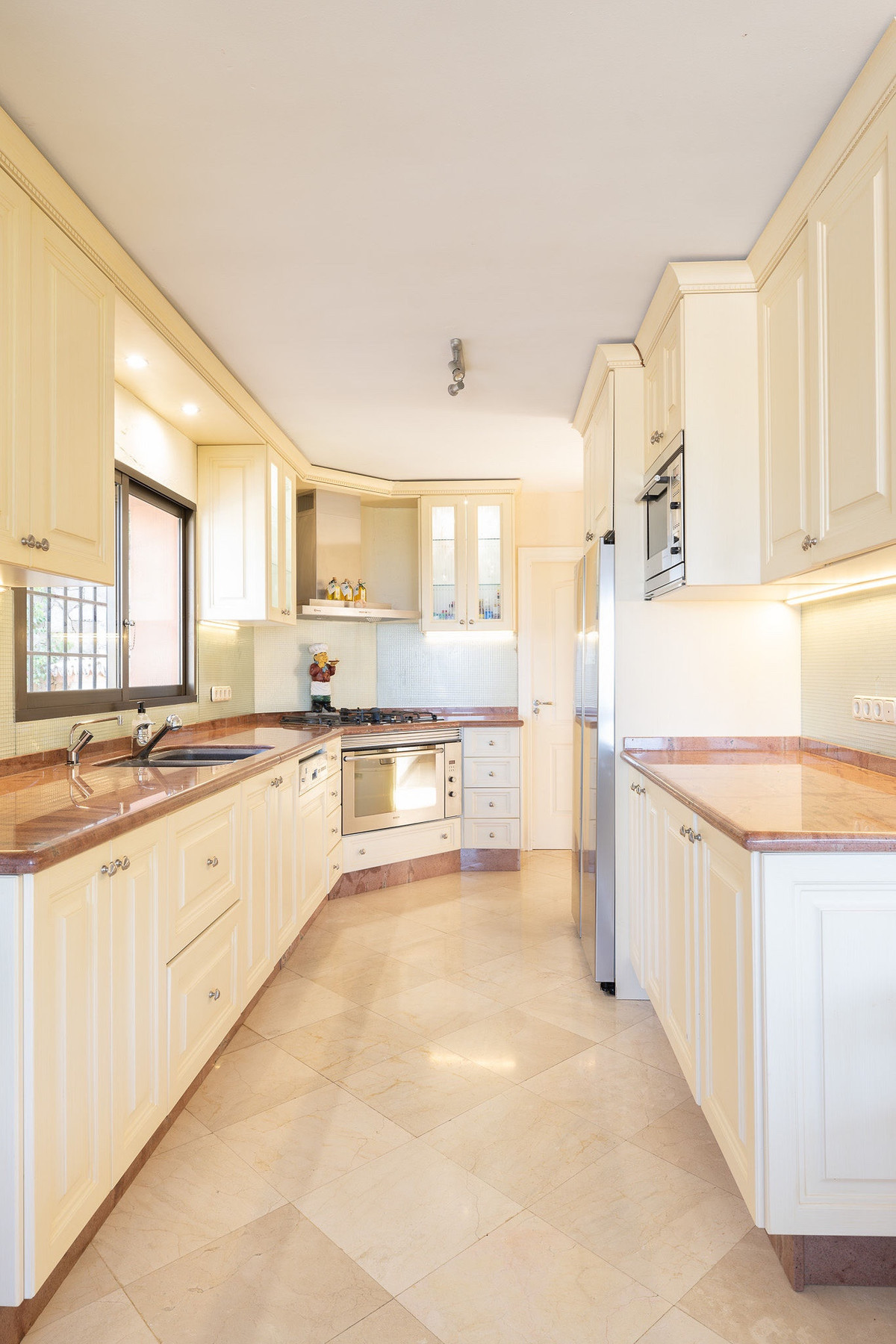 5 bedroom Villas for sale in El Rosario – R5338204 5 bedroom Villas for sale in El Rosario – R5338204