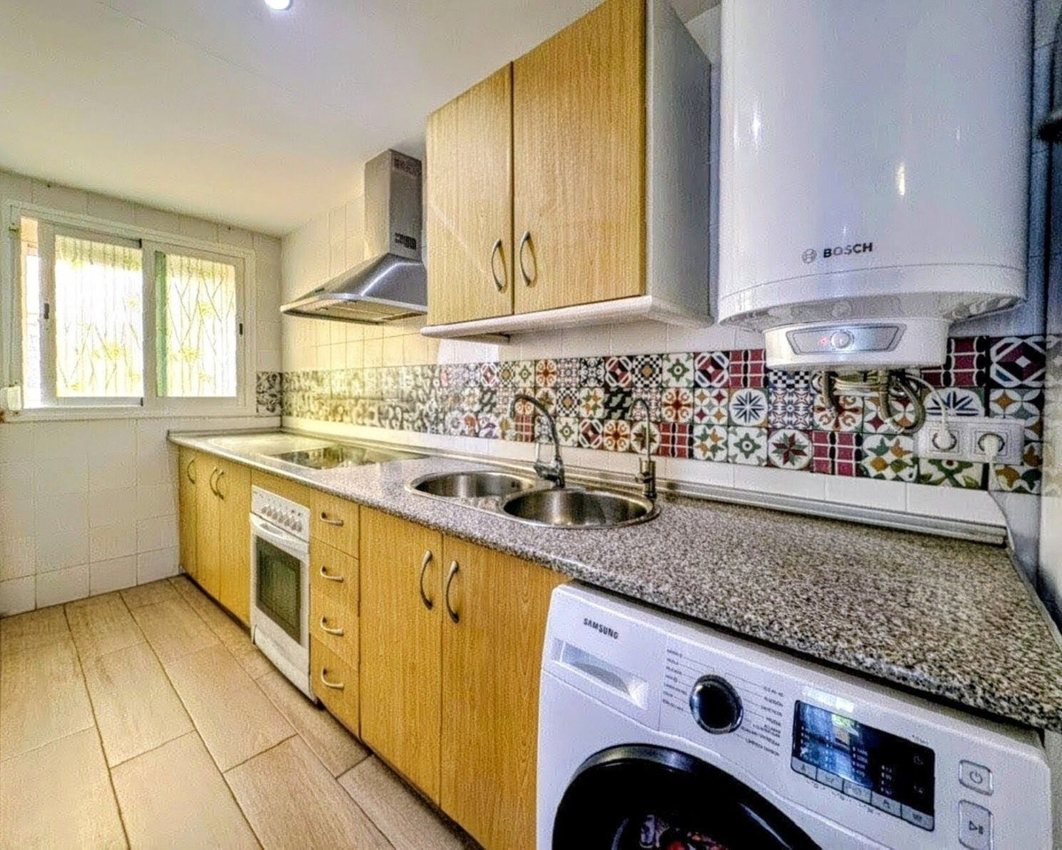 3 bedroom Apartments for sale in Riviera del Sol – R5289685