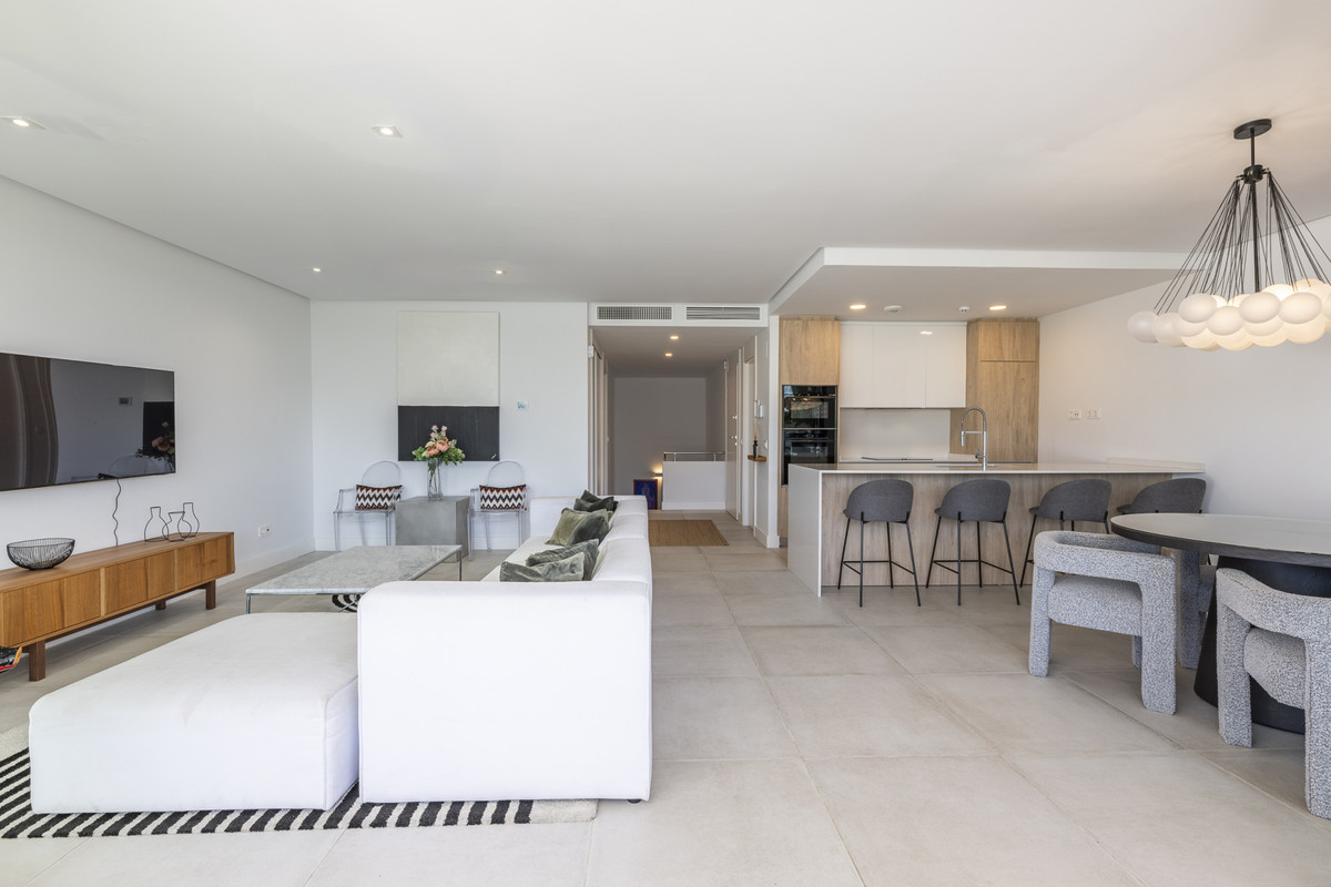 3 bedroom Apartments for sale in Artola – R5066686 3 bedroom Apartments for sale in Artola – R5066686