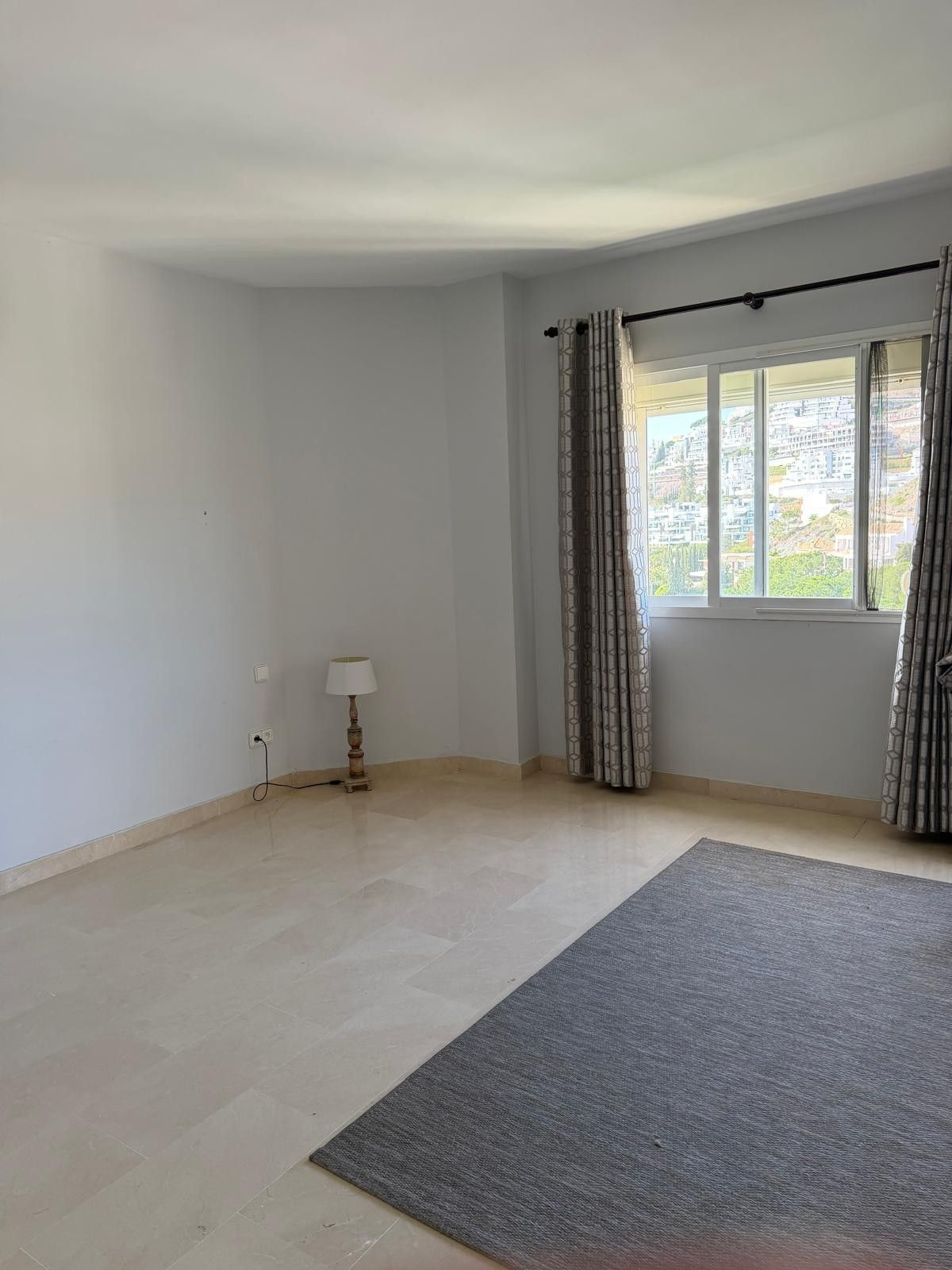Aticos de 2 dormitorios en venta en La Quinta – R5296318