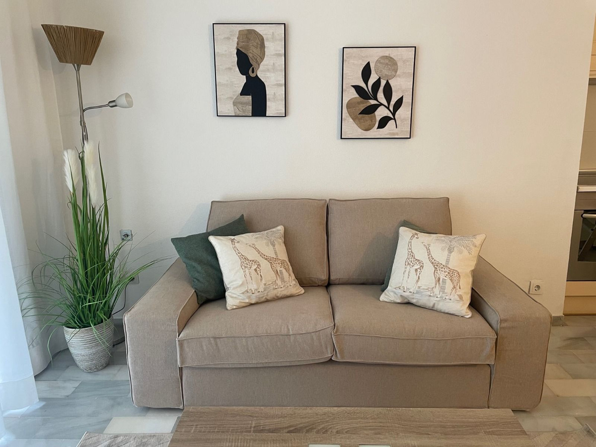 1 bedroom Apartments for sale in Las Brisas – R5288785