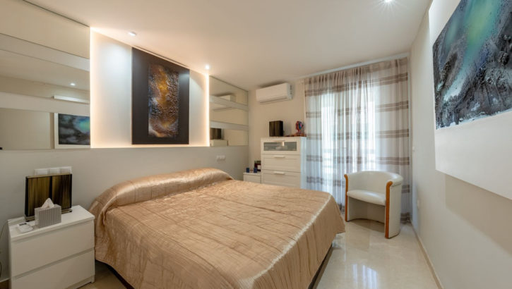 Apartamentos de 2 dormitorios en venta en Marbella – R5135422 en 