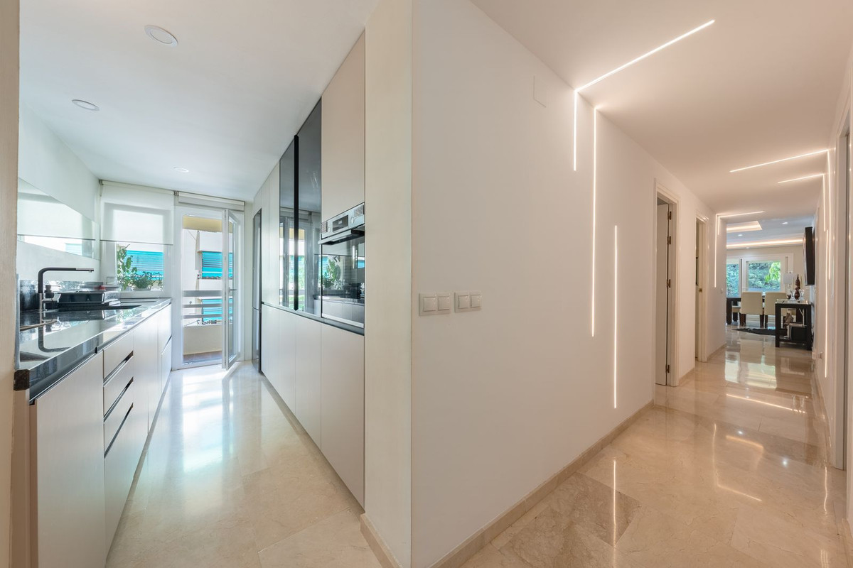 Apartamentos de 2 dormitorios en venta en Marbella – R5135422