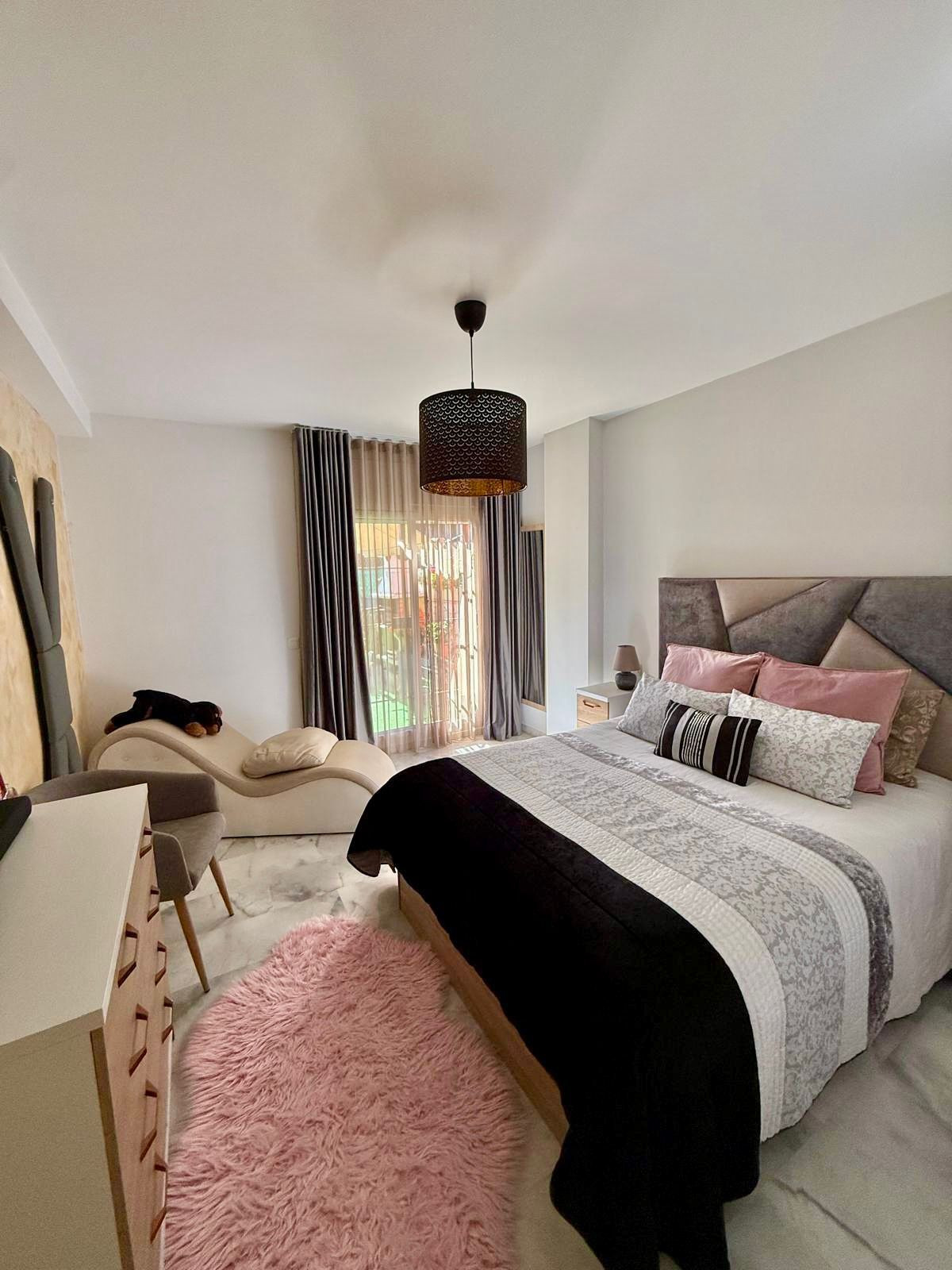 2 bedroom Apartments for sale in Marbella – R5314411