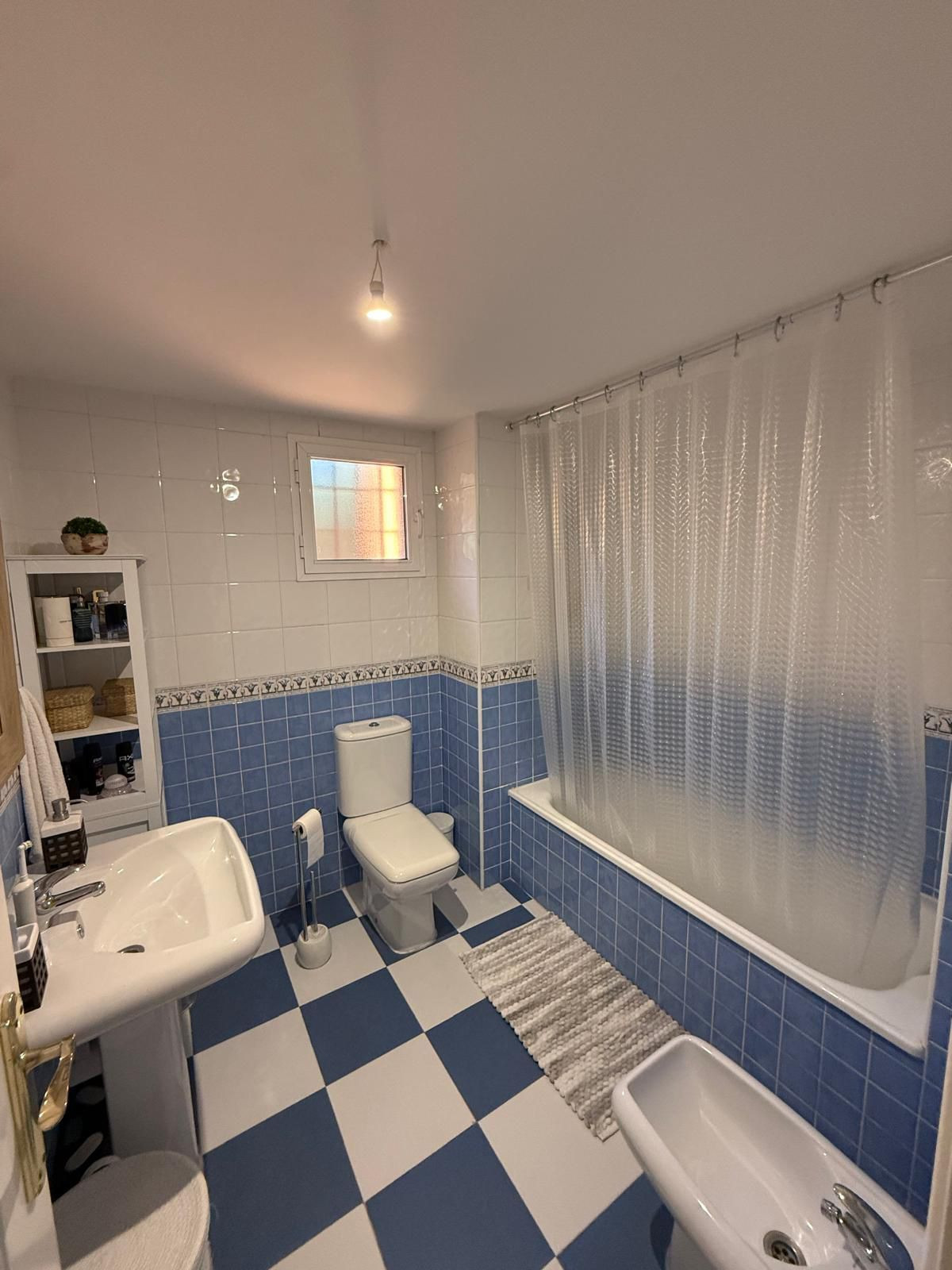 2 bedroom Apartments for sale in Marbella – R5314411