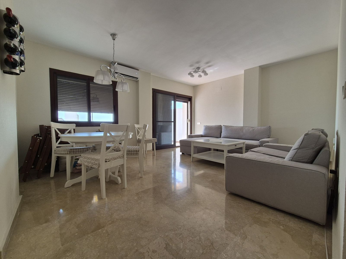 3 bedroom Apartments for sale in Milla de Oro – R5227660