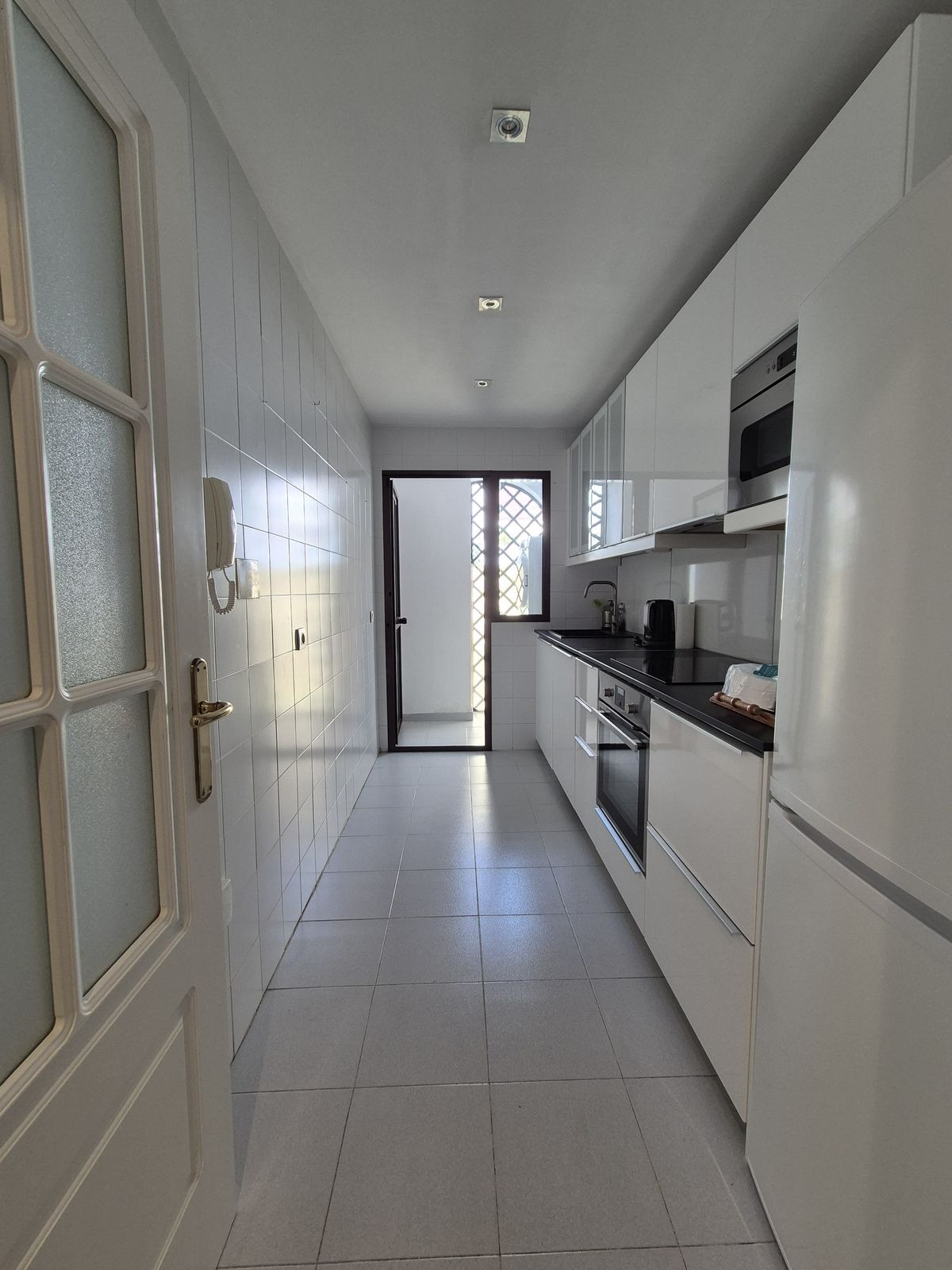 3 bedroom Apartments for sale in Milla de Oro – R5227660