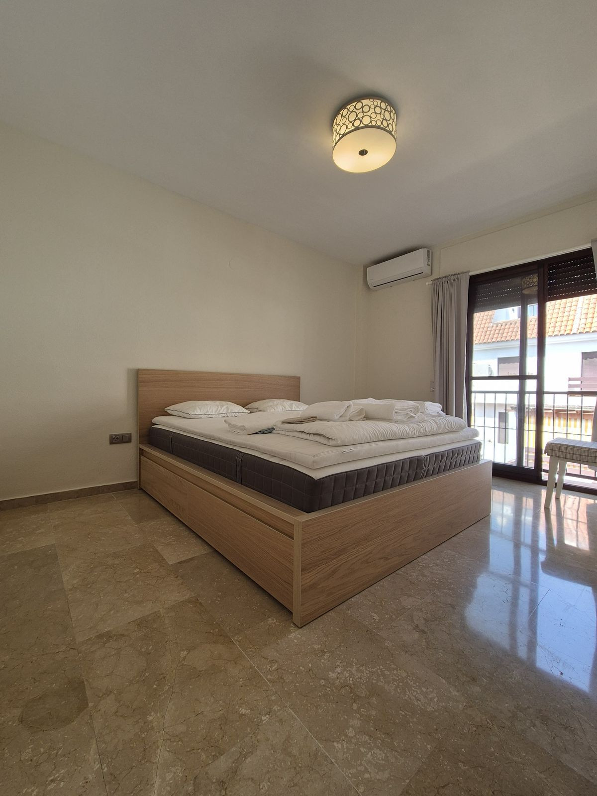 3 bedroom Apartments for sale in Milla de Oro – R5227660