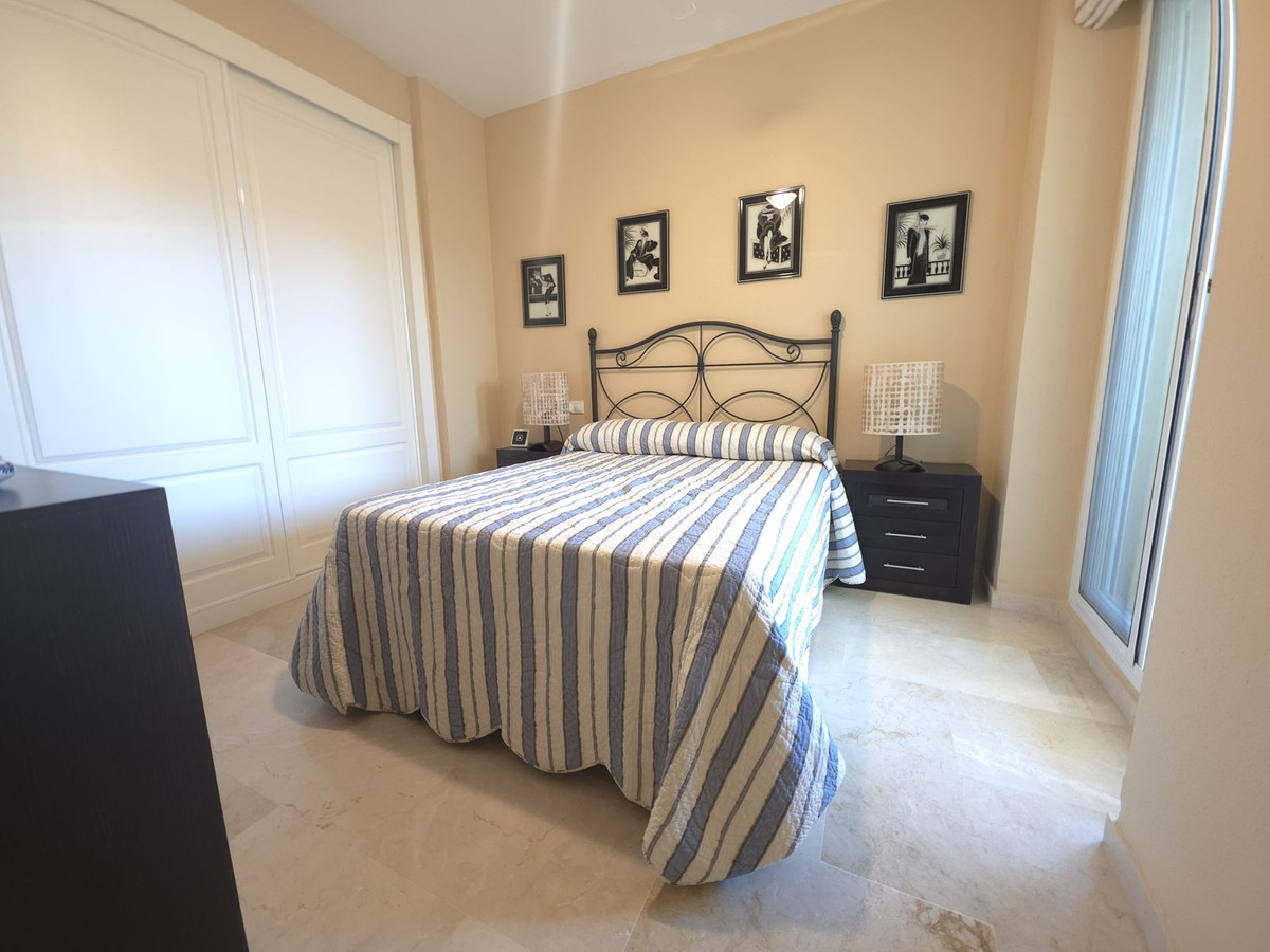 2 bedroom Apartments for sale in La Cala de Mijas – R5322328