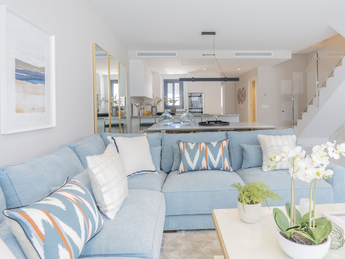 4 bedroom Townhouses for sale in Marbella – R5329864