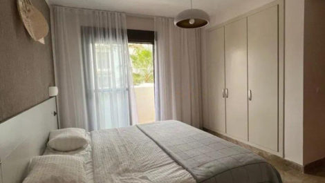 Apartamentos de 2 dormitorios en venta en Selwo – R5336125