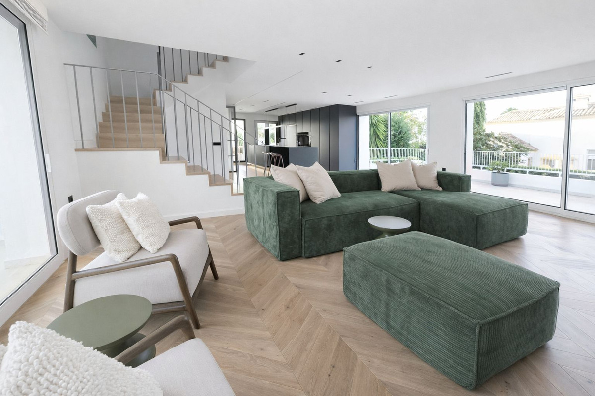 3 bedroom Apartments for sale in Marbella – R5299408