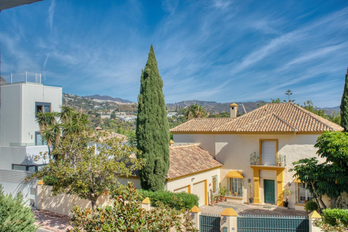 3 bedroom Apartments for sale in Marbella – R5299408