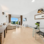 2 bedroom Apartments for sale in La Quinta – R5244526