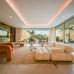 5 bedroom Villas for sale in Elviria – R5298304