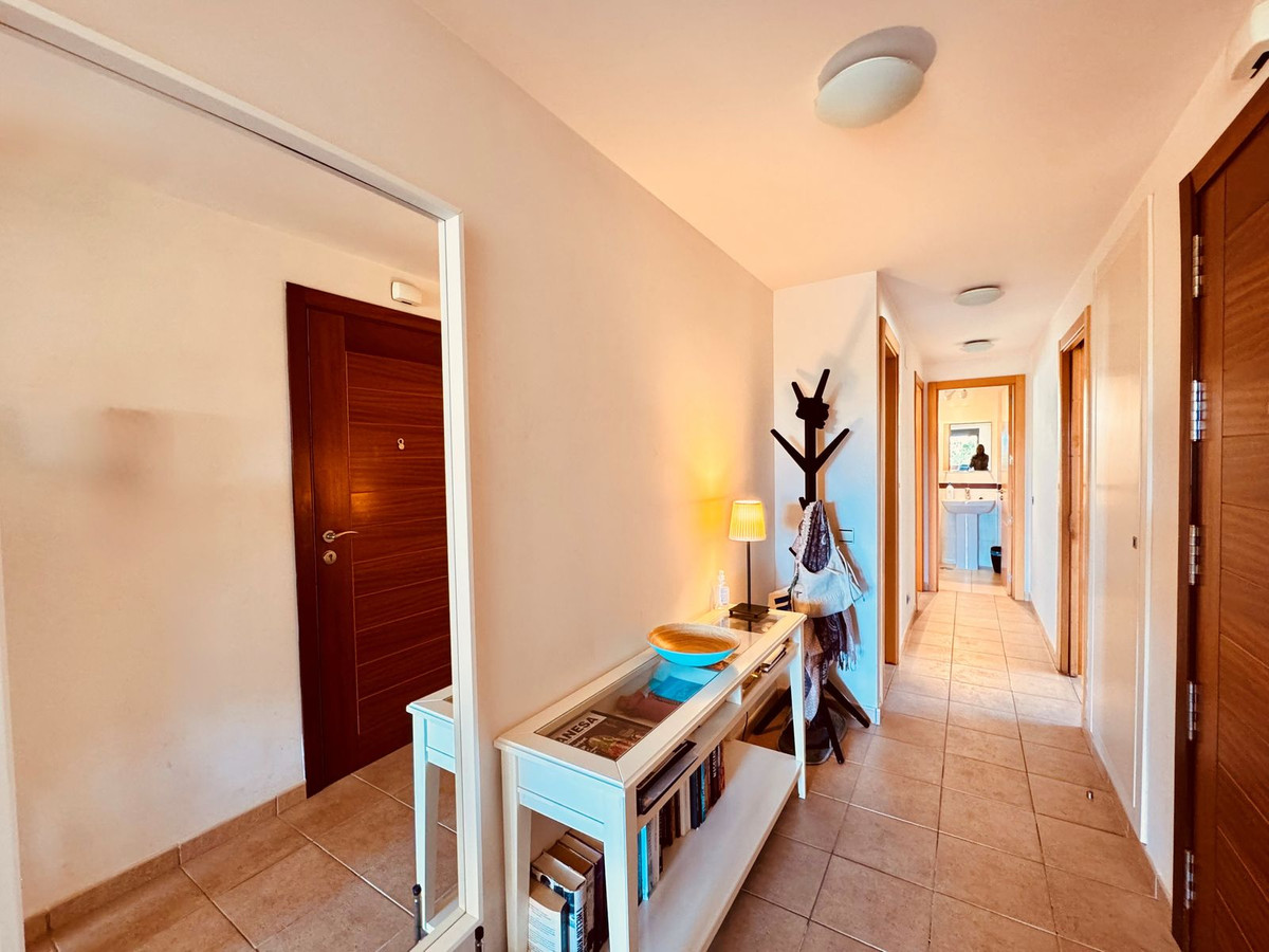 2 bedroom Apartments for sale in La Cala de Mijas – R5314510