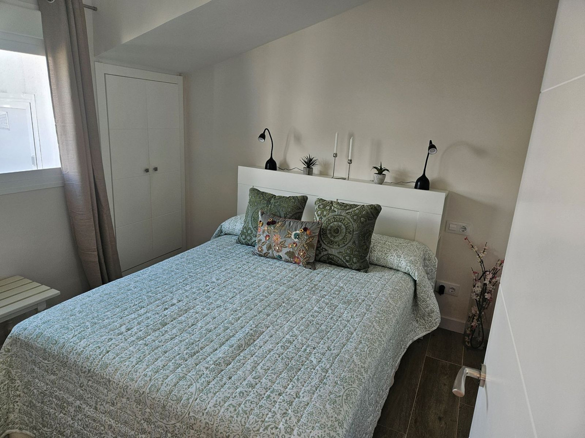 1 bedroom Penthouses for sale in Milla de Oro – R4933315