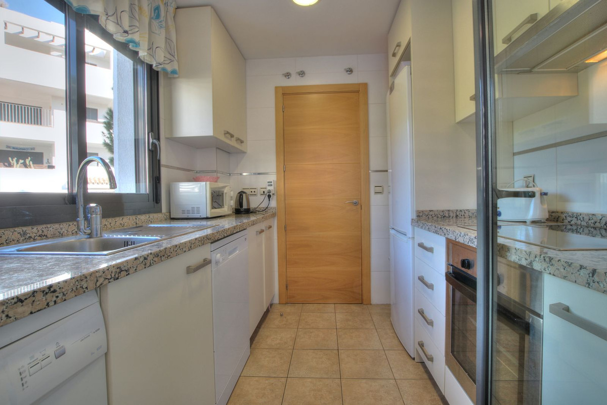 1 bedroom Penthouses for sale in La Cala de Mijas – R5324422