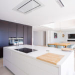 6 bedroom Villas for sale in Marbella – R5150449