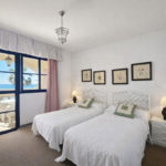 Aticos de 2 dormitorios en venta en Calahonda – R5330479