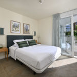 Apartamentos de 4 dormitorios en venta en Elviria – R5293117