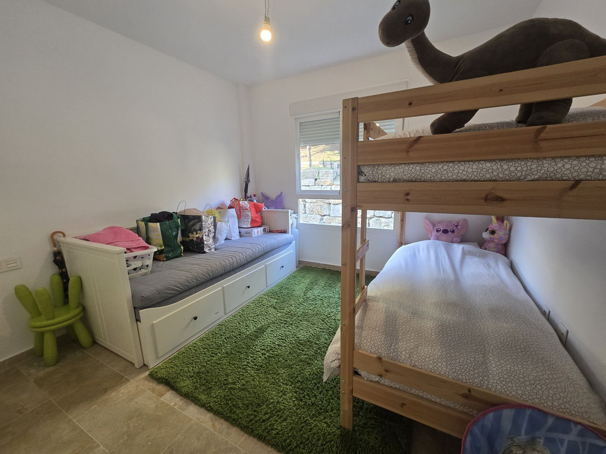 2 bedroom Apartments for sale in Calahonda – R5324626