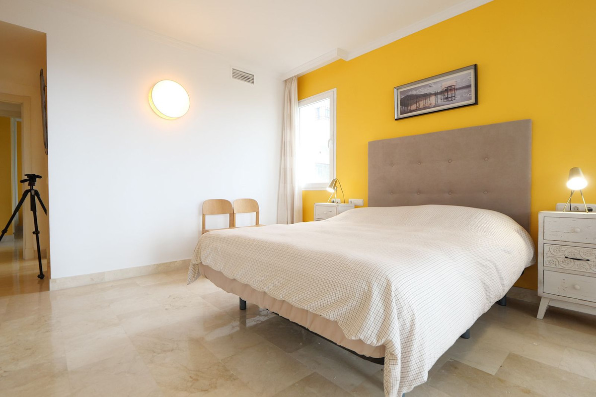 2 bedroom Apartments for sale in Calahonda – R5318986