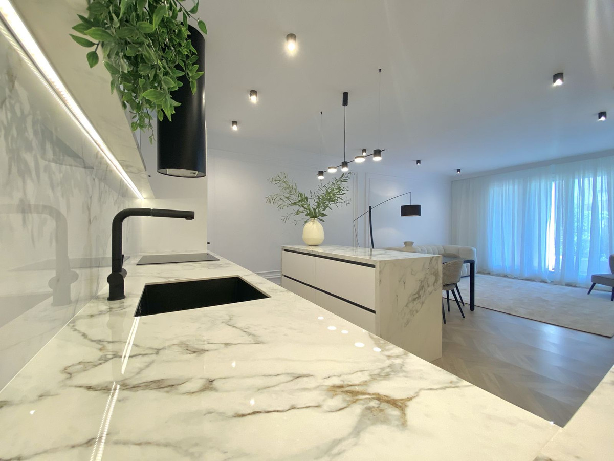 Apartamentos de 3 dormitorios en venta en Nueva Milla de Oro – R5037415