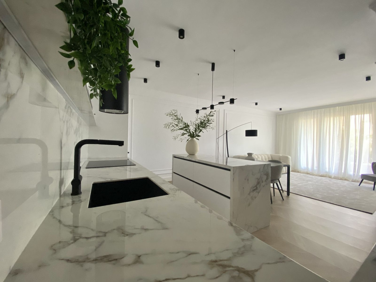 Apartamentos de 3 dormitorios en venta en Nueva Milla de Oro – R5037415