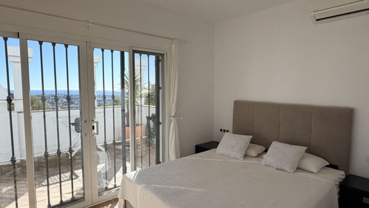 Apartamentos de 2 dormitorios en venta en La Quinta – R5286985 en 