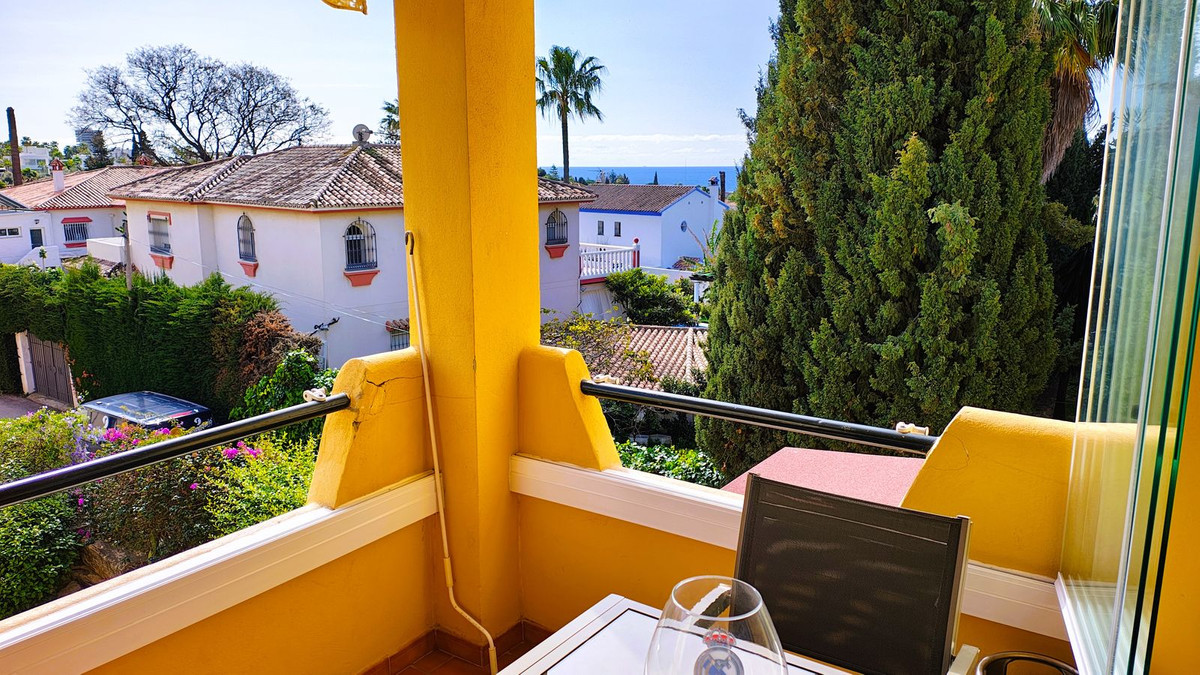 2 bedroom Apartments for sale in Marbella – R5320837