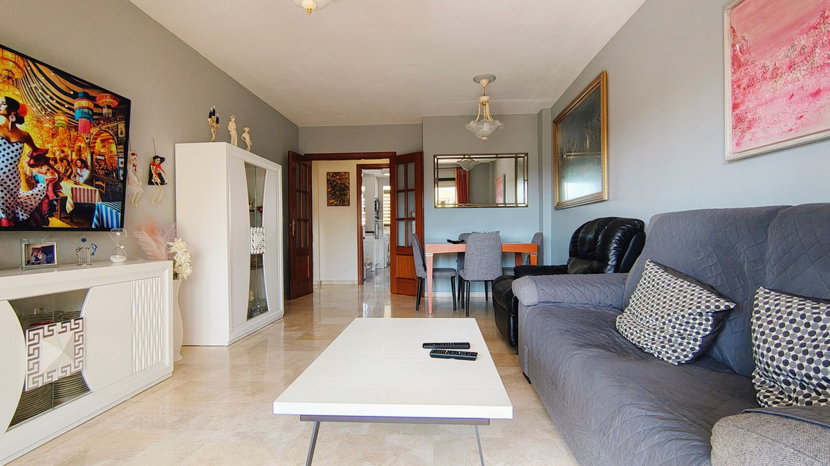 2 bedroom Apartments for sale in Marbella – R5320837