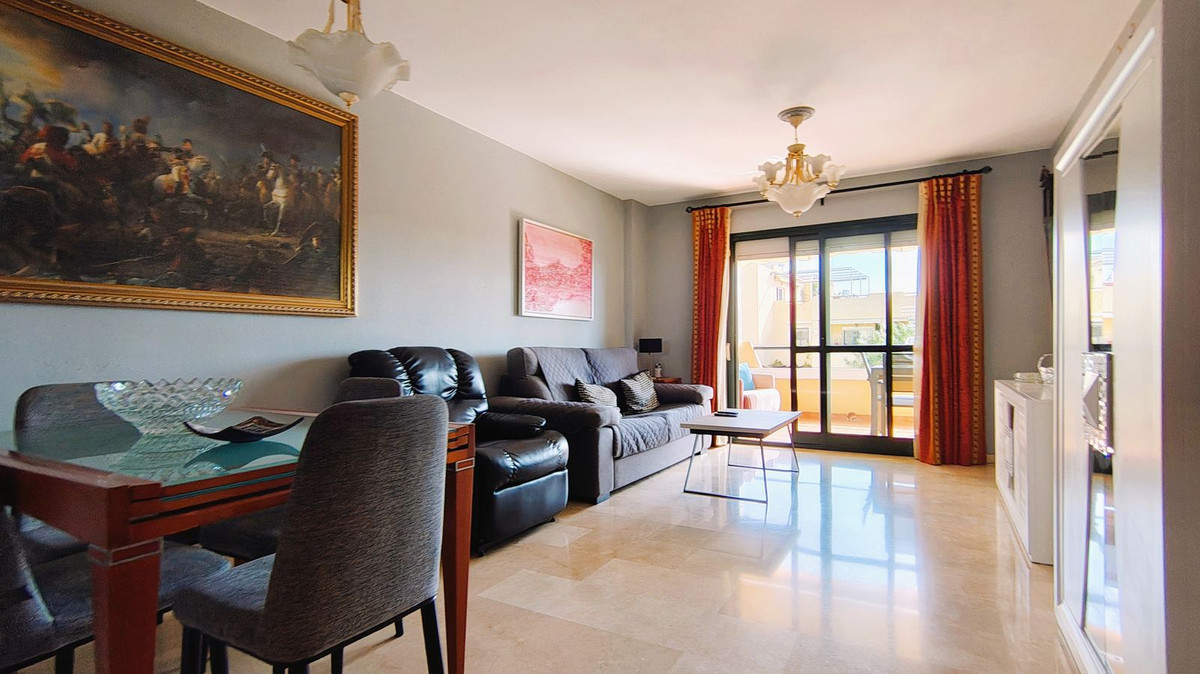 2 bedroom Apartments for sale in Marbella – R5320837