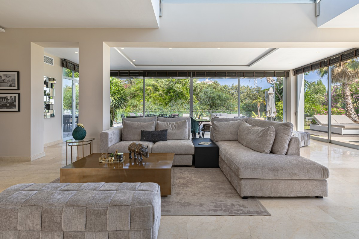 Villas de 3 dormitorios en venta en Marbella – R5304772