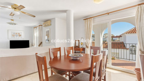 Aticos de 2 dormitorios en venta en Riviera del Sol – R5343595