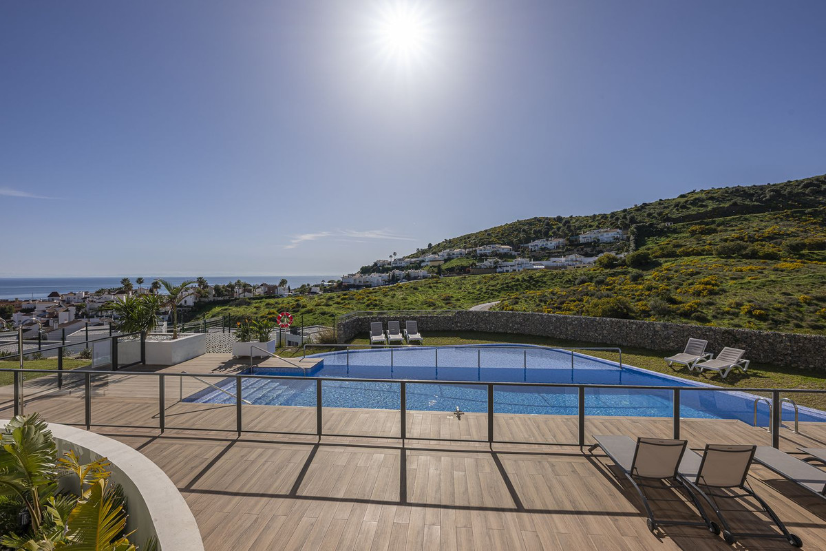 Adosados de 3 dormitorios en venta en Riviera del Sol – R5324866