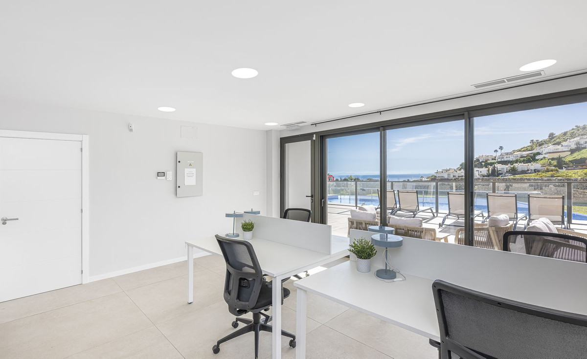 Adosados de 3 dormitorios en venta en Riviera del Sol – R5324866