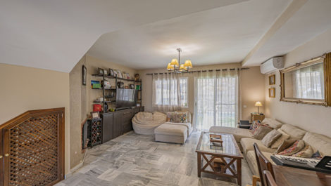 4 bedroom Townhouses for sale in Marbella – R5320681