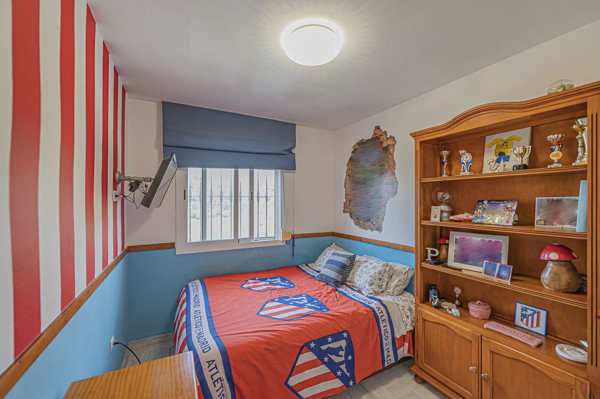 4 bedroom Townhouses for sale in Marbella – R5320681 4 bedroom Townhouses for sale in Marbella – R5320681