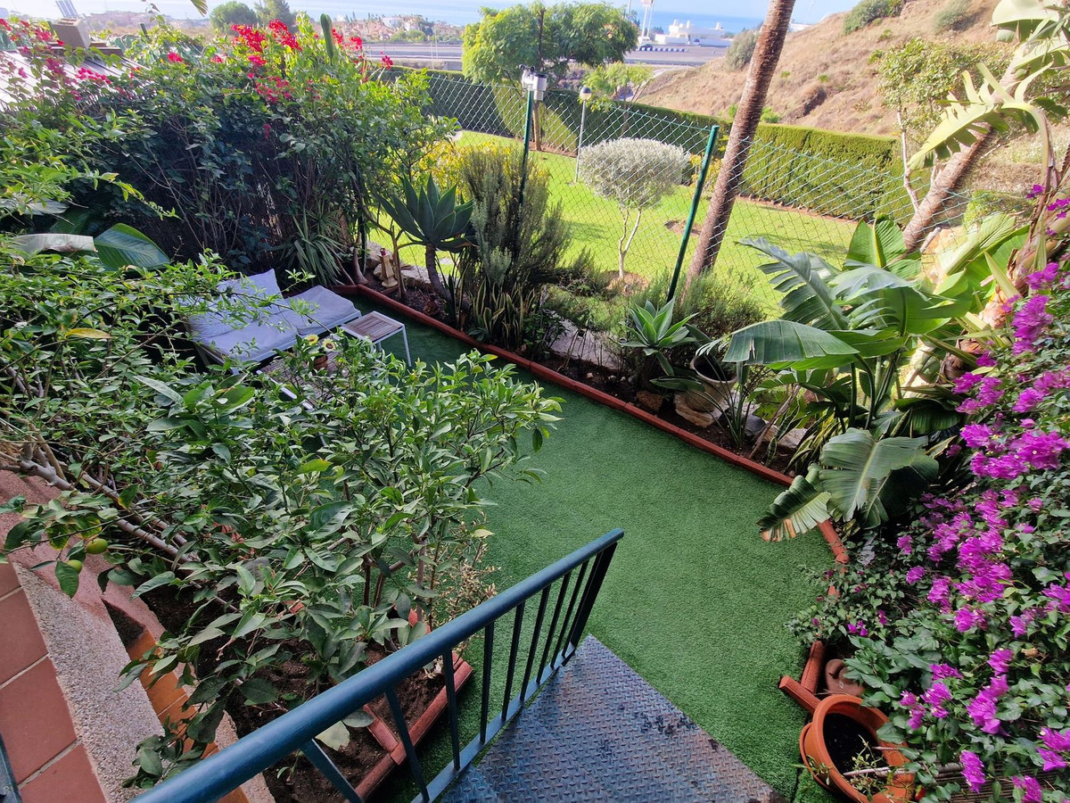 3 bedroom Apartments for sale in Riviera del Sol – R5288461