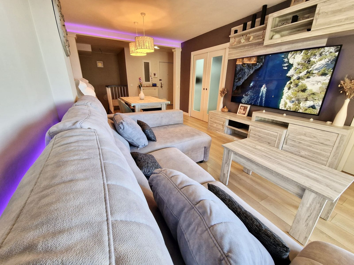 3 bedroom Apartments for sale in Riviera del Sol – R5288461