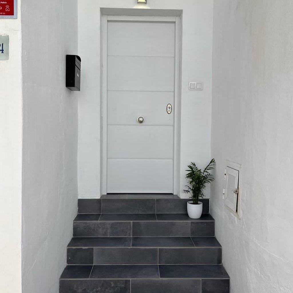 2 bedroom Townhouses for sale in Miraflores – R5317126