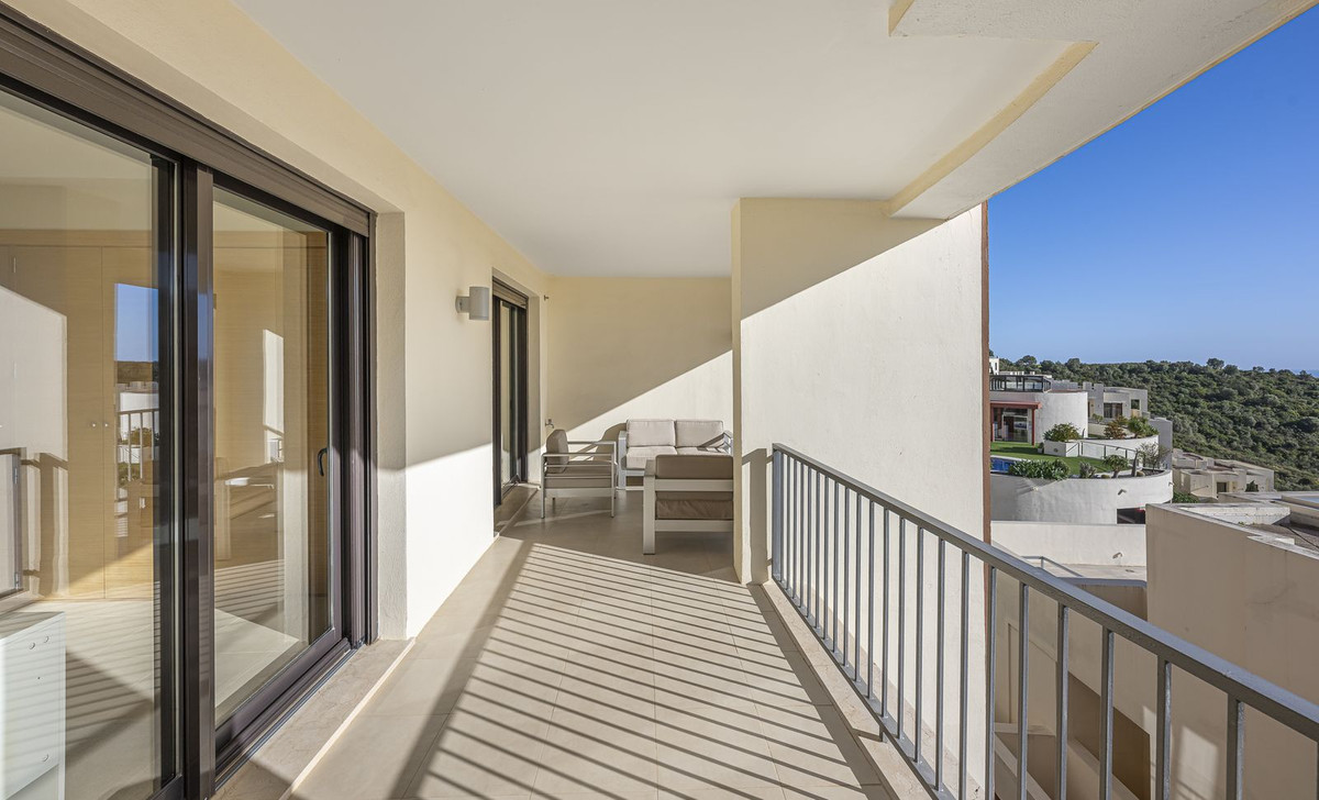 Apartamentos de 3 dormitorios en venta en Marbella – R5311732