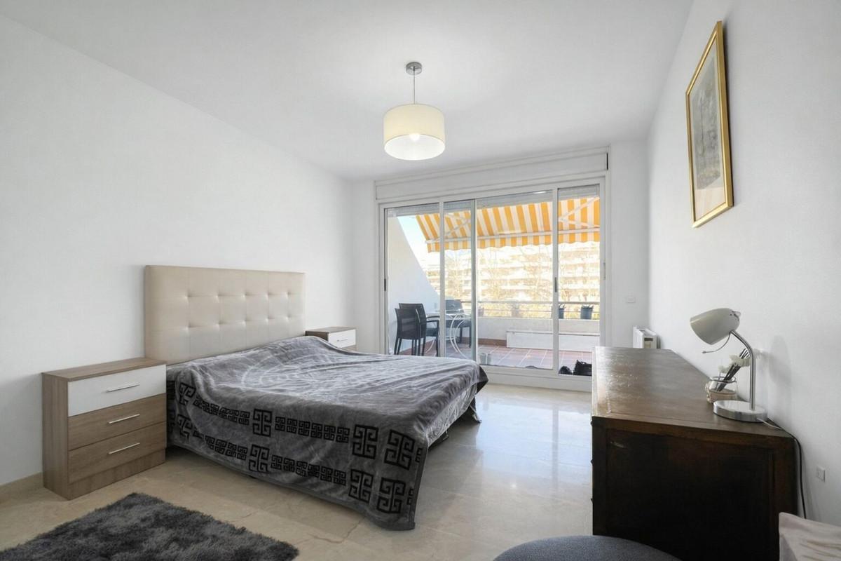 2 bedroom Apartments for sale in Guadalmina Alta – R5320768