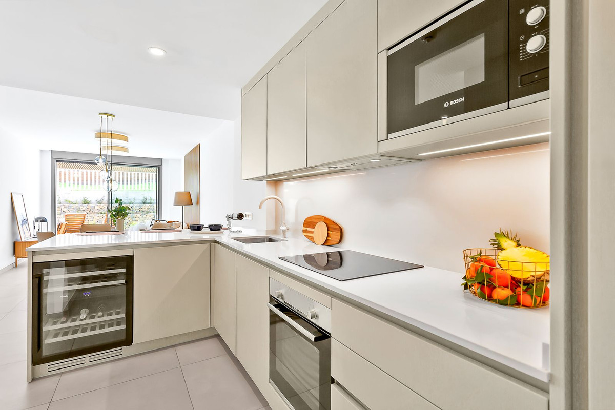 Apartamentos de 2 dormitorios en venta en Elviria – R5324530