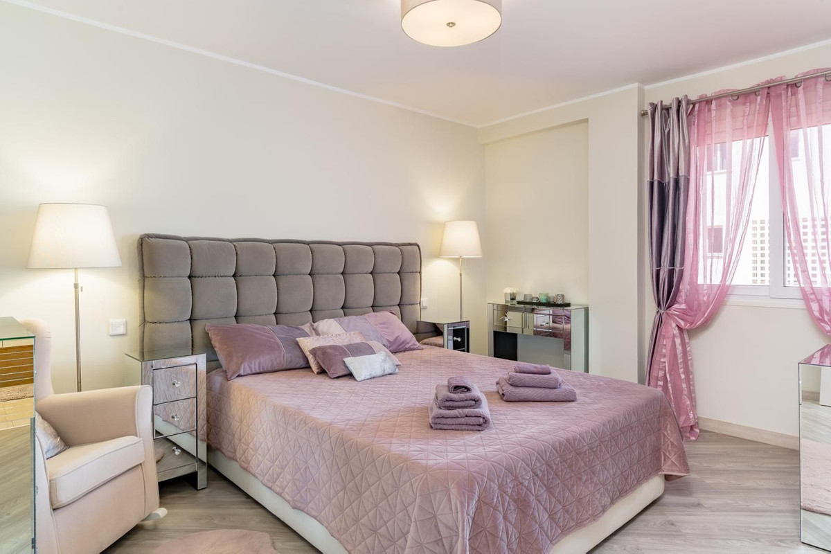 2 bedroom Apartments for sale in Calahonda – R5310058