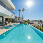 5 bedroom Villas for sale in Marbella – R5273980