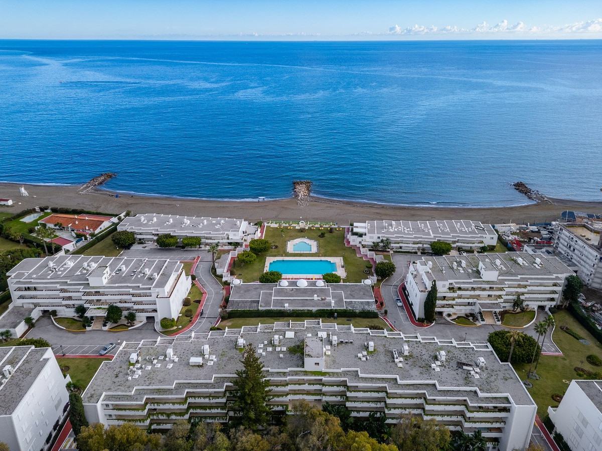 3 bedroom Villas for sale in Marbella – R5220154