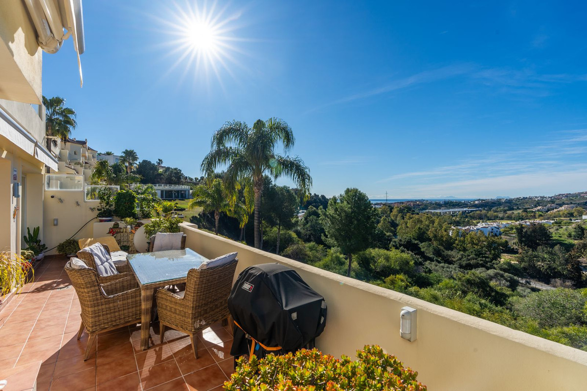 3 bedroom Apartments for sale in Los Arqueros – R5286049